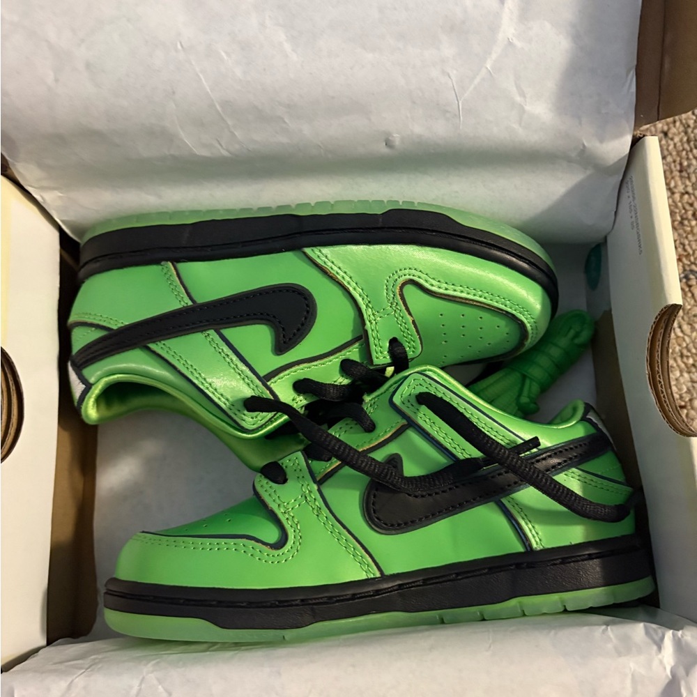 BUTTERCUP SB DUNKS 💚